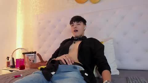 Anny online show from February 7, 3:42 am