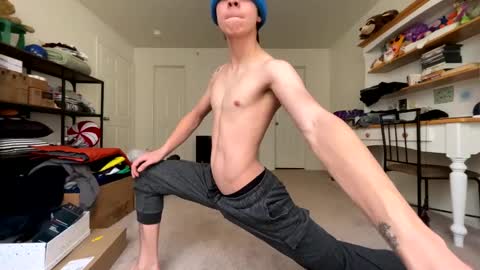 b4nnysturntoo online show from January 28, 6:28 pm