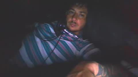 Snapshot of baadddboooy69 chatting on October 24, 9:21 am baadddboooy69 online show from October 24, 9:21 am