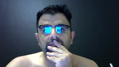 babak581 online show from July 1, 6:38 pm