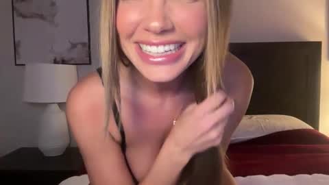 B online show from November 11, 1:19 am