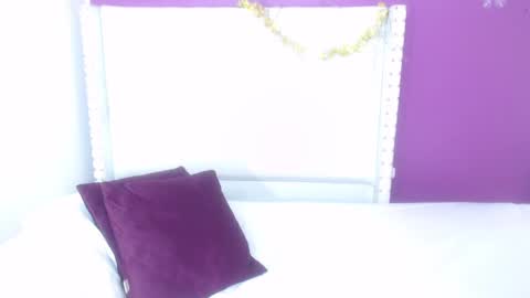 valentina online show from March 3, 7:28 pm