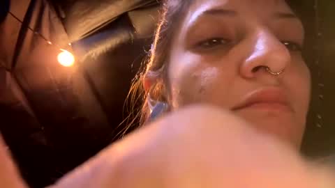 Snapshot of baby_buddha chatting on December 25, 11:43 am baby buddha online show from December 25, 11:43 am