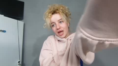 Babby Doll online show from January 23, 6:14 pm