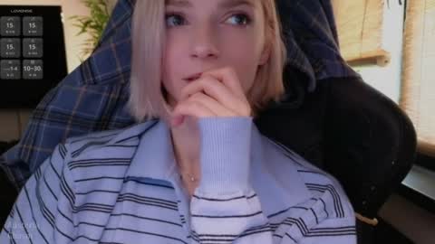 baby gopn1k online show from April 18, 3:36 pm