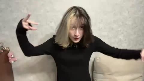 baby_killiebell online show from June 25, 12:10 pm