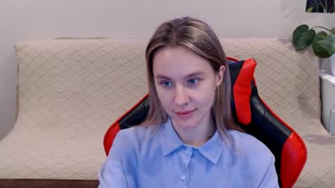 baby_kitte online show from February 14, 8:31 am