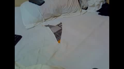 Snapshot of baby_may5 chatting on September 8, 2:38 pm baby_may5 online show from September 8, 2:38 pm