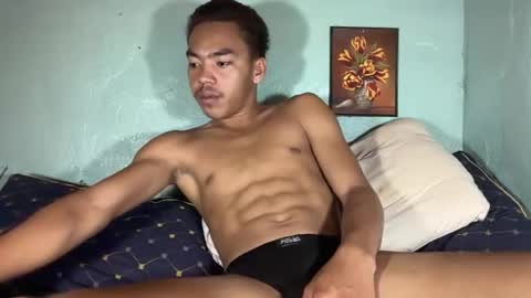 baby_razell online show from July 27, 5:38 am