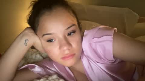 babyaves online show from February 5, 7:45 am