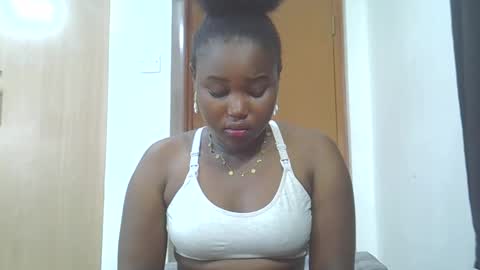 babyavil online show from January 17, 9:41 am