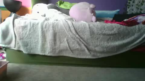 babycakespnw710 online show from March 1, 9:30 pm