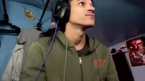 babyD online show from December 5, 2:37 am