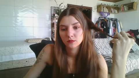 babydemon6 online show from September 10, 4:52 pm