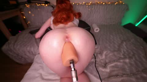 babydoll_laura online show from October 29, 4:20 pm