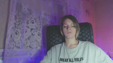 Sonya online show from November 8, 9:07 pm