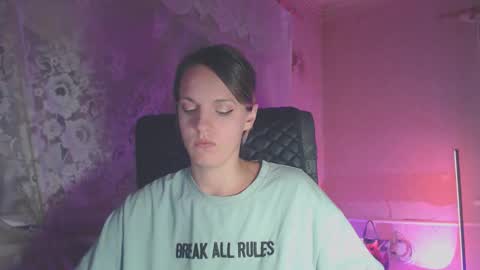 Sonya online show from September 16, 6:33 pm