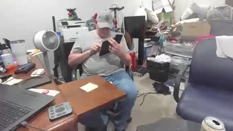 bad_boy4u2abuse online show from January 6, 7:56 am