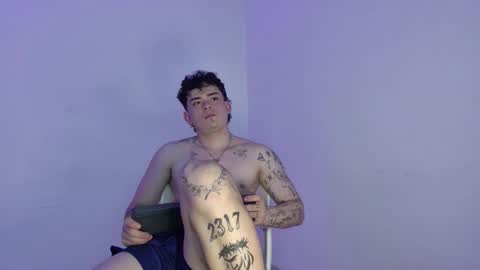 bad_vegitta online show from October 21, 8:12 pm