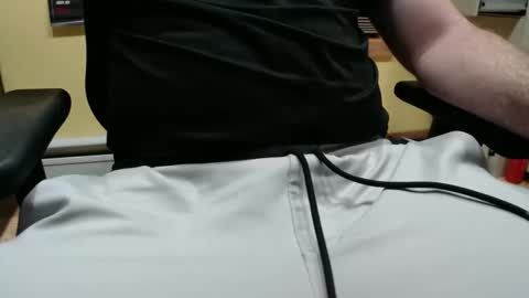 badbirdie85 online show from April 7, 2:02 am