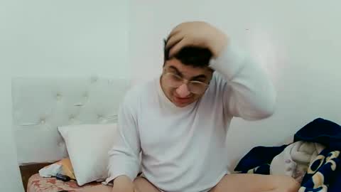 badboixx online show from March 7, 11:29 am