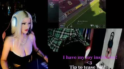 badd0ll online show from July 13, 2:53 pm