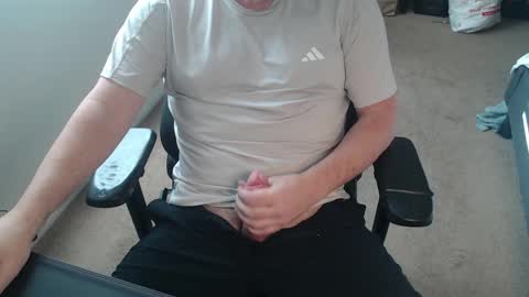 baddaddy77 online show from April 8, 3:04 pm