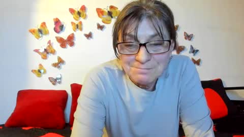Gina online show from February 7, 4:24 pm