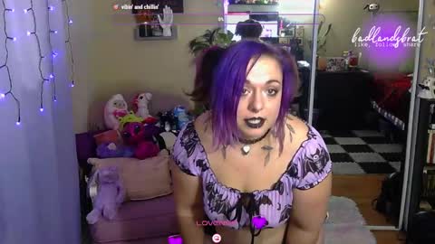 badlandsbrat online show from November 1, 10:31 pm