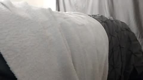 Snapshot of badmandirty3 chatting on October 7, 8:49 pm badmandirty3 online show from October 7, 8:49 pm