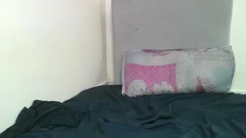 bads_girles online show from March 25, 11:39 am