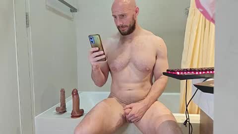 baldyboyy online show from February 2, 9:38 am