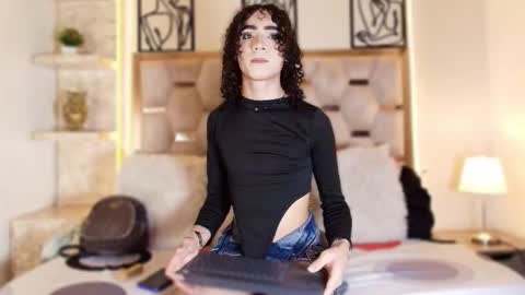 ballesteros_ online show from November 30, 4:08 am