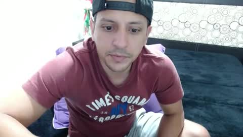 YOANDRES online show from February 5, 6:48 pm