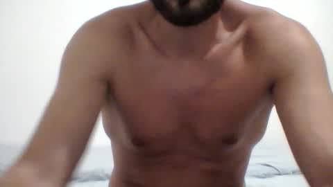 banciuclaudiu87 online show from June 16, 1:20 am