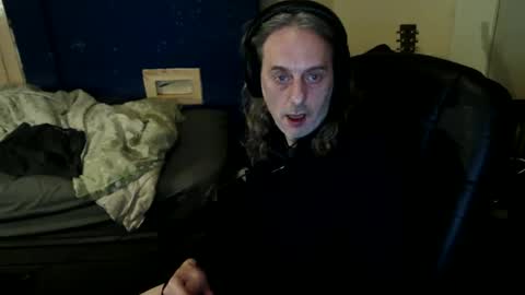 bangintoleather online show from April 9, 1:53 am