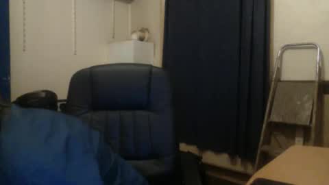 bangintoleather online show from November 16, 3:08 am