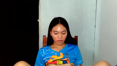 baninay810654 online show from May 30, 2:10 am
