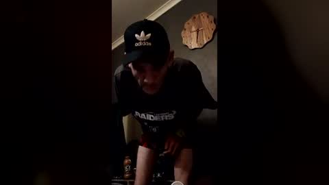 bankerscott734 online show from June 19, 7:42 pm