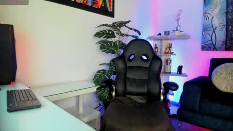 Gabi  online show from September 17, 7:50 pm