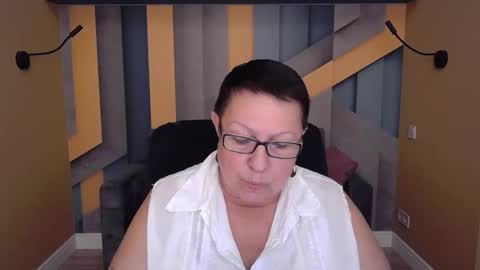 barbaraturners online show from November 15, 12:45 am