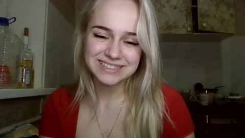 barbie___girl online show from March 1, 6:56 pm