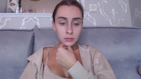 Kate online show from September 29, 9:52 am