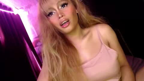 barbei online show from November 10, 8:39 am