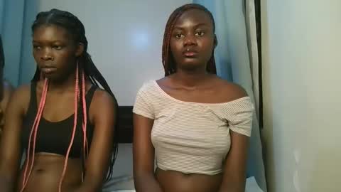 queen online show from November 12, 10:12 pm