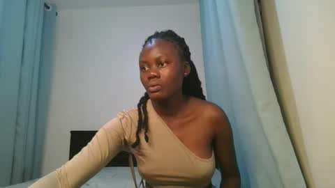 queen online show from January 18, 8:07 pm