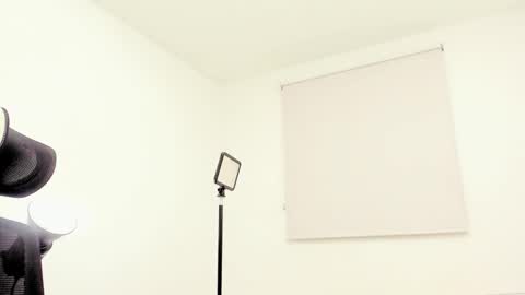 barbiefox_ online show from December 1, 2:53 am