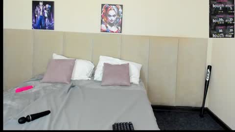 Barbie online show from December 9, 3:50 am