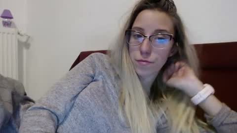 Lena online show from June 13, 6:51 pm