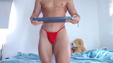 Bastian Maalouf  online show from January 5, 5:51 pm